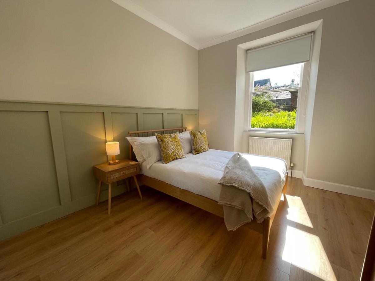 The Old Shop, A Two Bed Flat In Inverkip Village מראה חיצוני תמונה